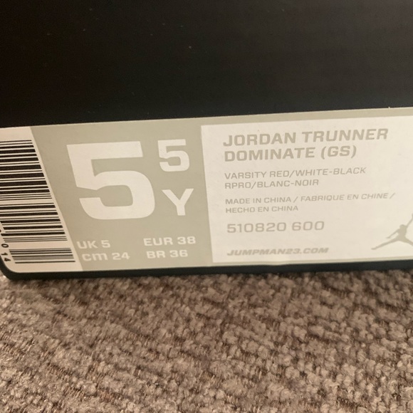 NIB Jordan shoes 5.5y - Picture 7 of 7
